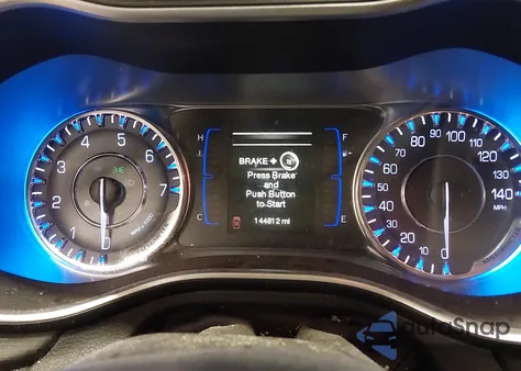 2015 Chrysler 200 Limited z USA, uszkodzony, nr VIN 1C3CCCAB1FN719148